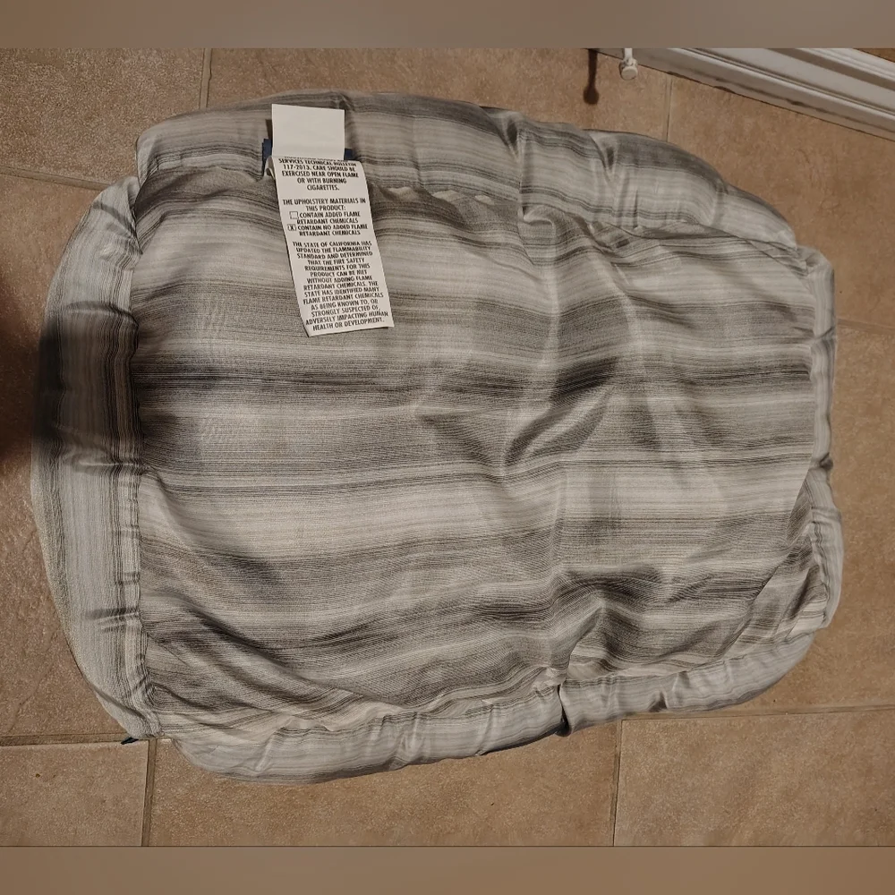 Tommy Bahama Cream Plush Bolster Pet Bed